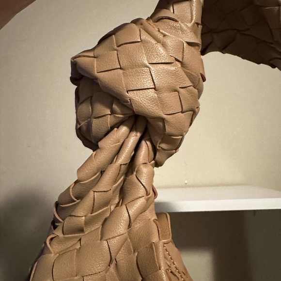 Calf skin - Woven leather bag - Tan - Picture 3 of 7